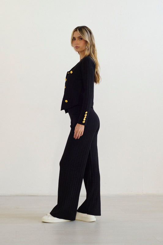 Conjunto tejido negro chaleco