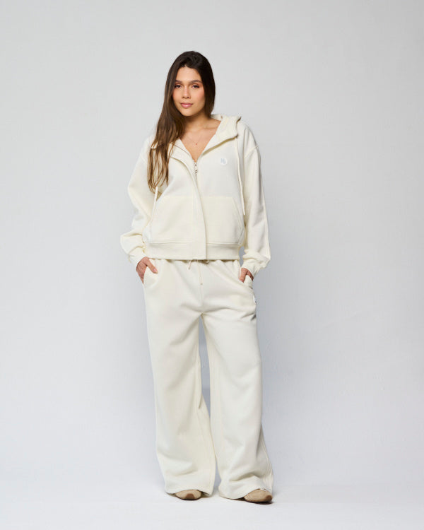 CONJUNTO DEPORTIVO CREMA