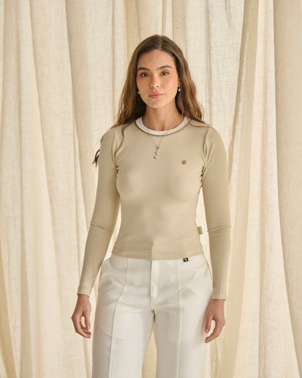 BASICO MANGA LARGA BEIGE