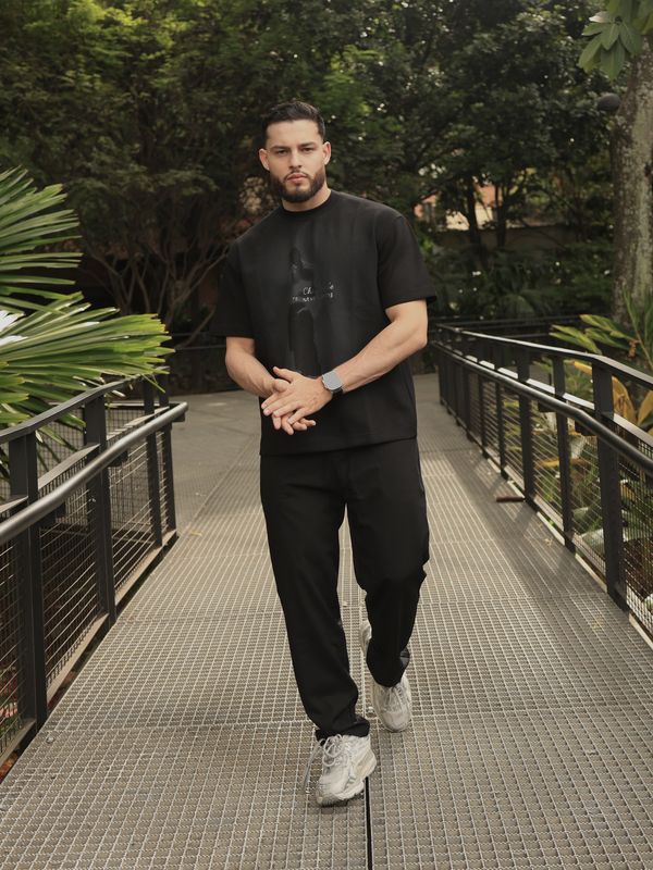 Camiseta Oversize Negra Chill Mode
