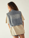 Camiseta Oversized  sobrepuesto chaleco BKR