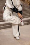 Pantalón white contraste cuero
