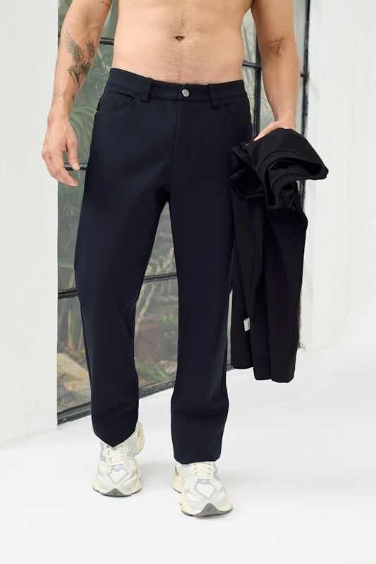 Pantalón clásico masculino negro